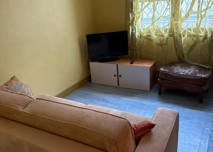 Au Bord De La 울가트